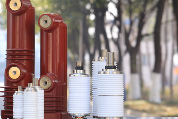 真空開(kāi)關(guān)管廠(chǎng)家難找嗎？建議這樣選廠(chǎng)家！